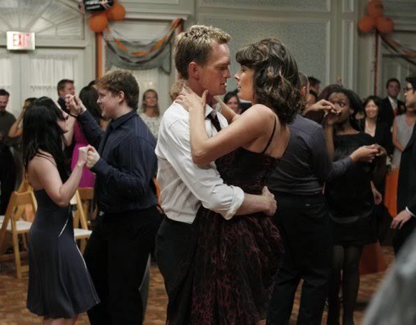 Dizi olarak da Barney ve Robinin dansı