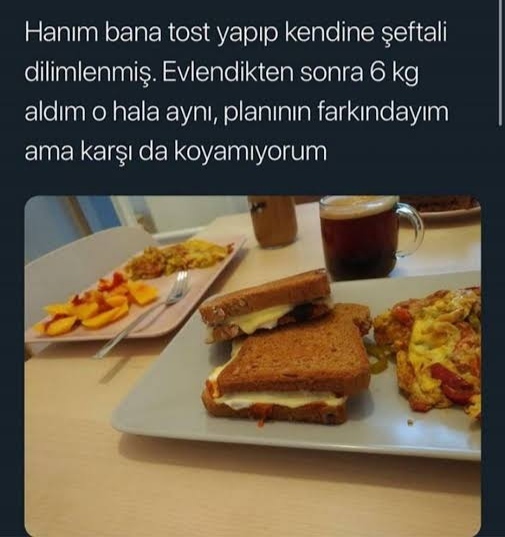 Kadından mükemmel fizik bekleyen göbekli erkek bencil değil mi?