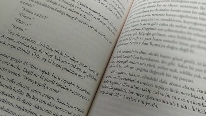 Kitap okurken ya da  ders çalışırken müzik dinler misiniz?