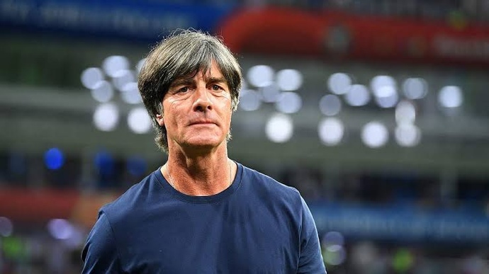 Sizce Fenerbahçenin yeni teknik direktörü Joachim Löw olmalı mı?