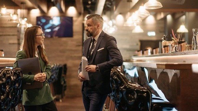 Orta yaştaki erkekler daha mı çekici olur?