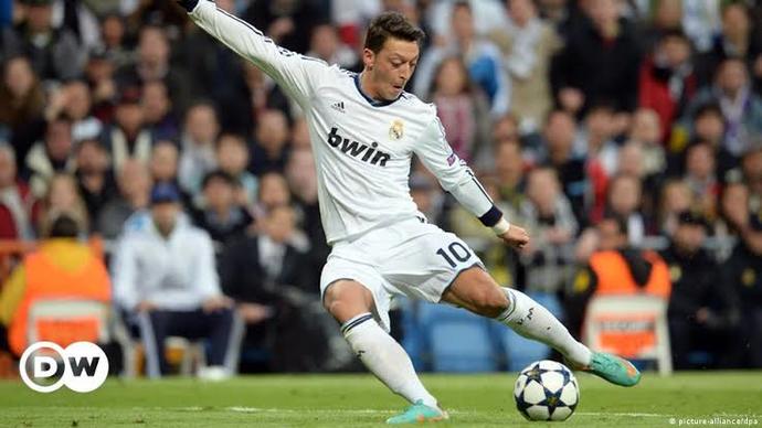 Hangi dönemdeki Mesut Özil daha iyiydi?