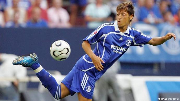 Hangi dönemdeki Mesut Özil daha iyiydi?