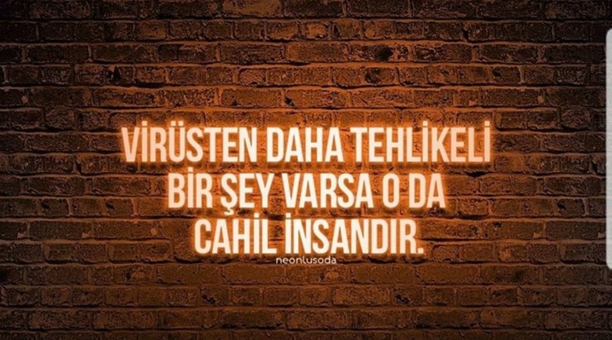 Cahile mi laf anlatmak zordur sabit fikirliye mi?