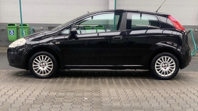 Ford Fiesta mı Fiat Punto mu?