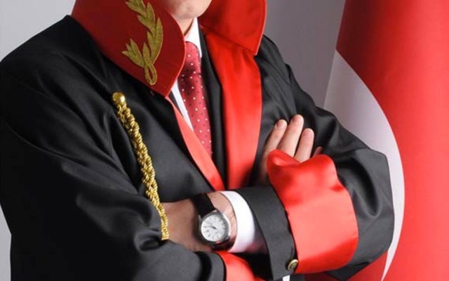 Nasıl savcı olunur?