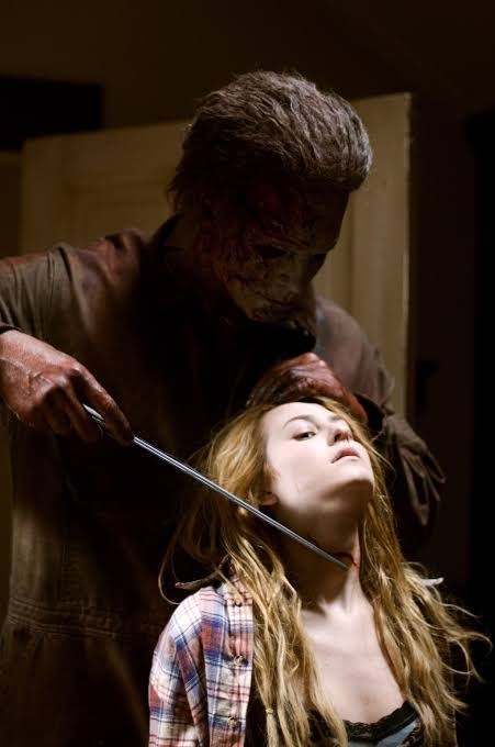 Halloween yanık süratı (Michael Myers) izlediniz mi?