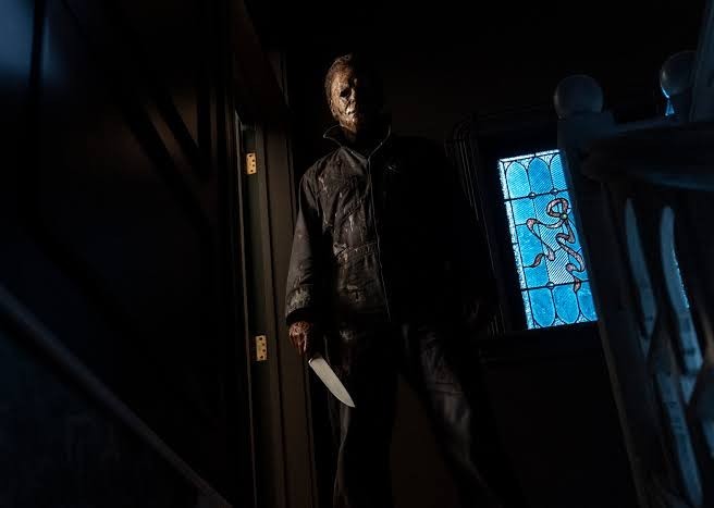 Halloween yanık süratı (Michael Myers) izlediniz mi?