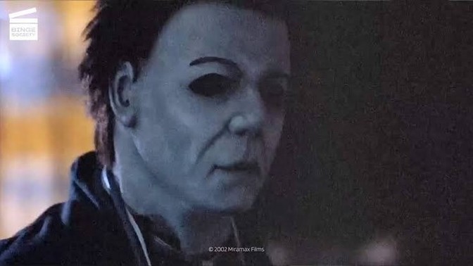 Halloween yanık süratı (Michael Myers) izlediniz mi?
