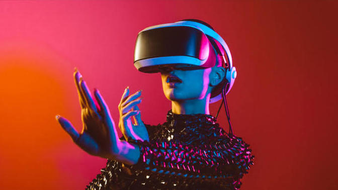 Metaverse'de arsa almak çılgınlık mı yoksa yeni bir para kazanma yolu mu?