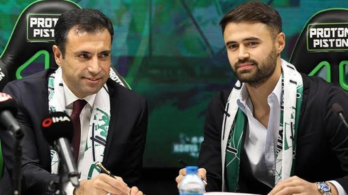 Konyaspordan ayrılmam. diyen Serdar Gürler, Başakşehire transfer oldu! Taraftarlara göre Serdar ihanet etti. Ne düşünüyorsunuz?