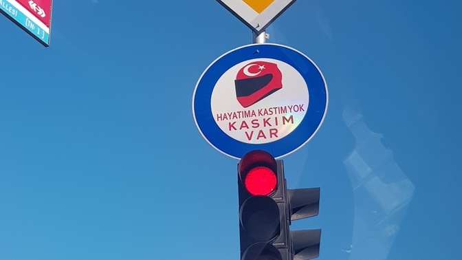 Bu tabelayı şehrinizde hiç gördünüz mü?