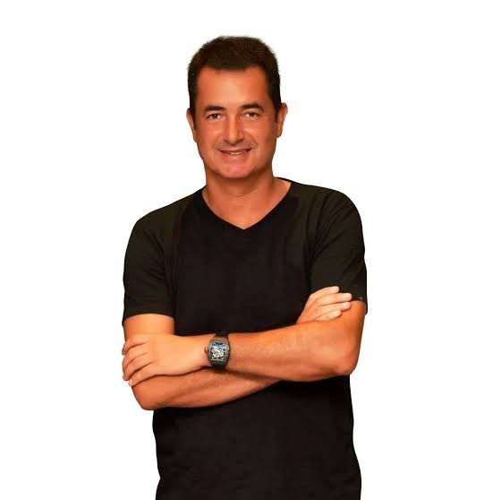 CEOlar, yöneticiler neden artık tişört giyiyor?