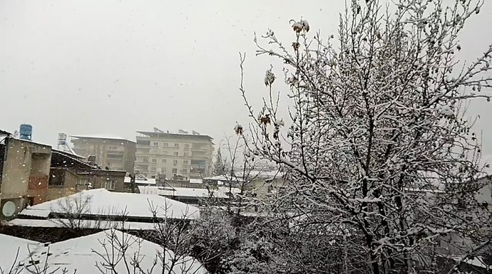 Sonunda beklenen kar geldi!☺️ Sizin orada hava nasıl?