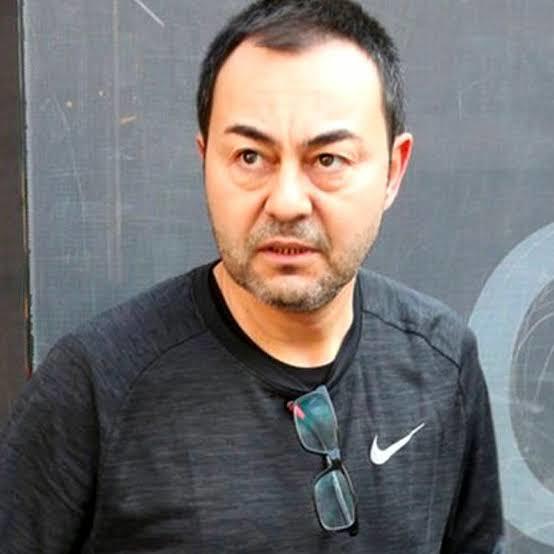 Serdar Ortaç: Bütün insanlar hasta herkes ilaç kullanması lazım. Sizce haklı mı?