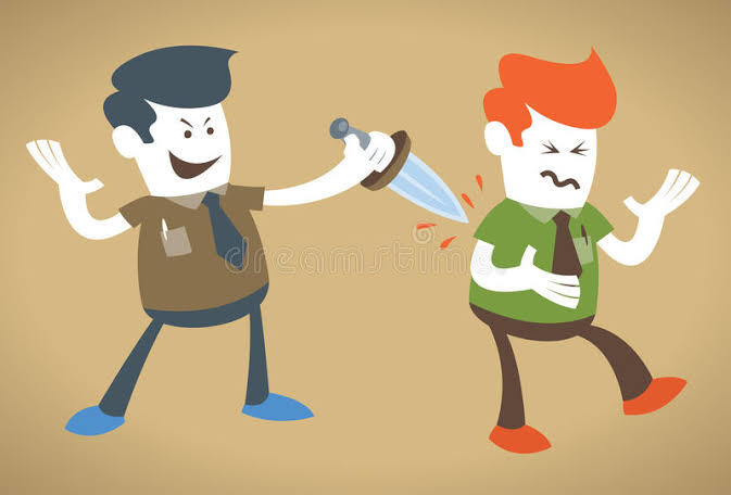 Affedip unutur musun yoksa onları tekmelemek için yere düşmelerini mi beklersin?