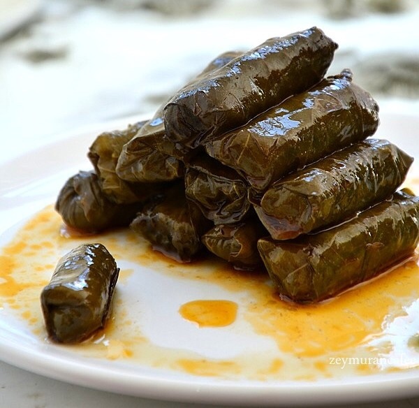 Sarmanın iyisi zeytinyağlı mı,olur etli mi ?