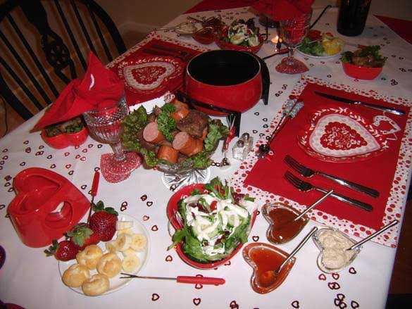 Sevdiğiniz erkek/ kadın için şahane bir akşam yemeği hazırlasanız, kendisi eve gelince yiyemeyeceğini söylese trip atar mısınız?