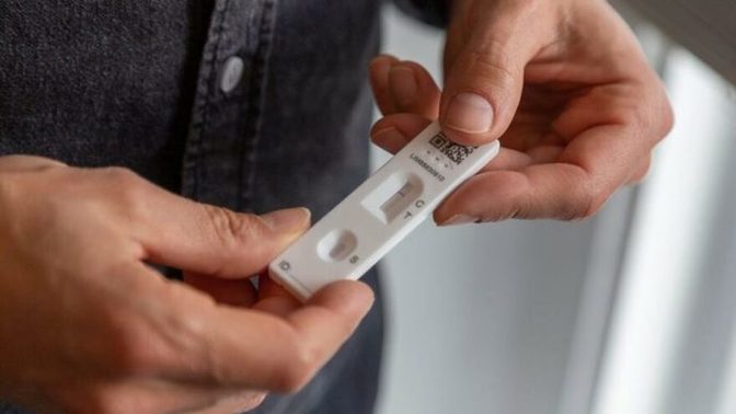 Evde yapılan korona testleri doğru sonuç veriyor mu?