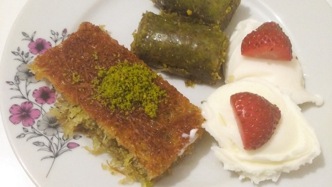 Sütlü tatlı mı? Şerbetli tatlı mı seversiniz?