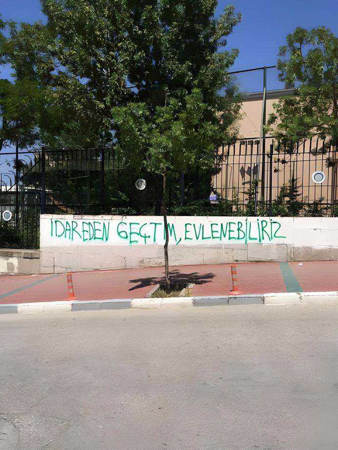 Arkadaşlar evlenmek için neyi bekliyorsunuz?