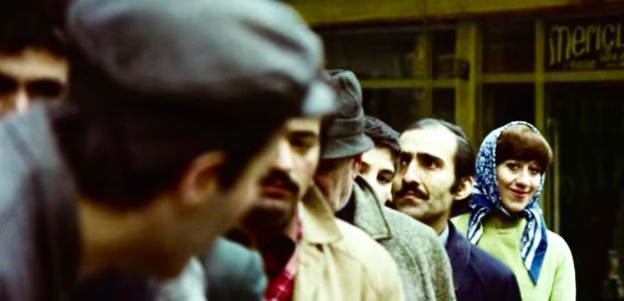 Bugün Ayşen Gruda'nın ölüm yıl dönümü. Sever misiniz kendisini?