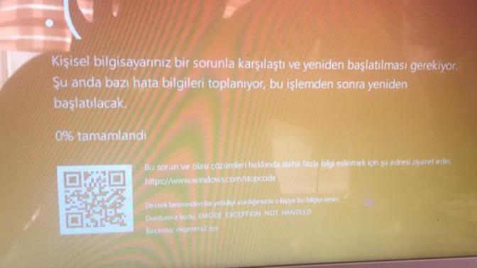 Yeni alınan laptopta "sarı ekran" sorunu neden olur, çözümü nedir? 