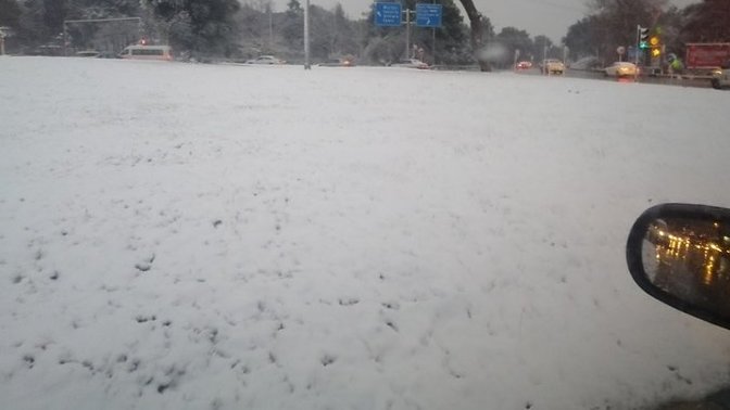 Antalya'ya 29 yıl sonra kar yağdı! Görenler var mı?