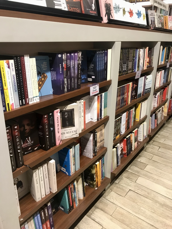 Giderek artan kitap fiyatları sizi de delirtmiyor mu?