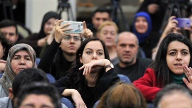 Herkes bu soruyu kendine soruyor! Öğretmen, doktor neden atanamıyor?
