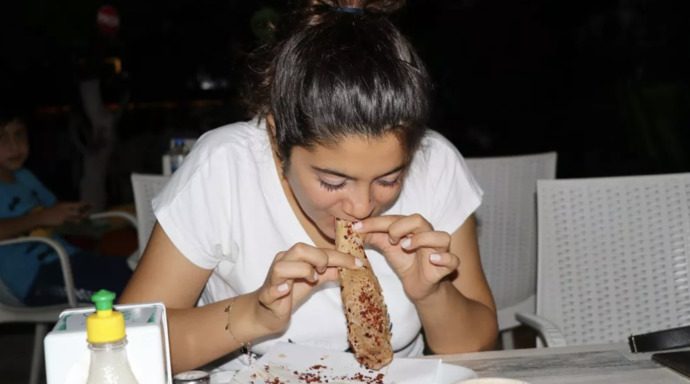 Şırdan, işkembe gibi yemekleri yiyen kadınlar neden erkeksi damgası yiyor?