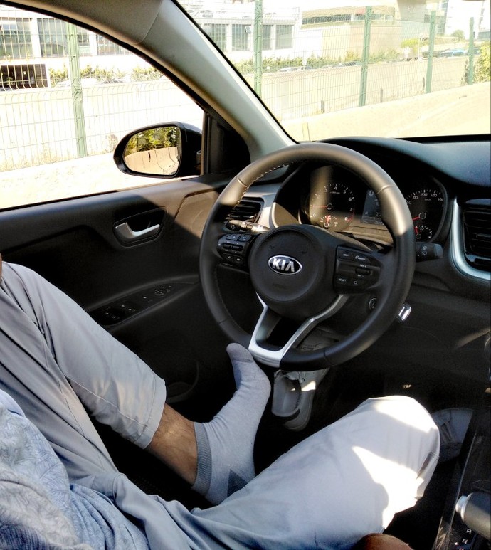 Araba kullanırken en zorlandığınız konu ne?