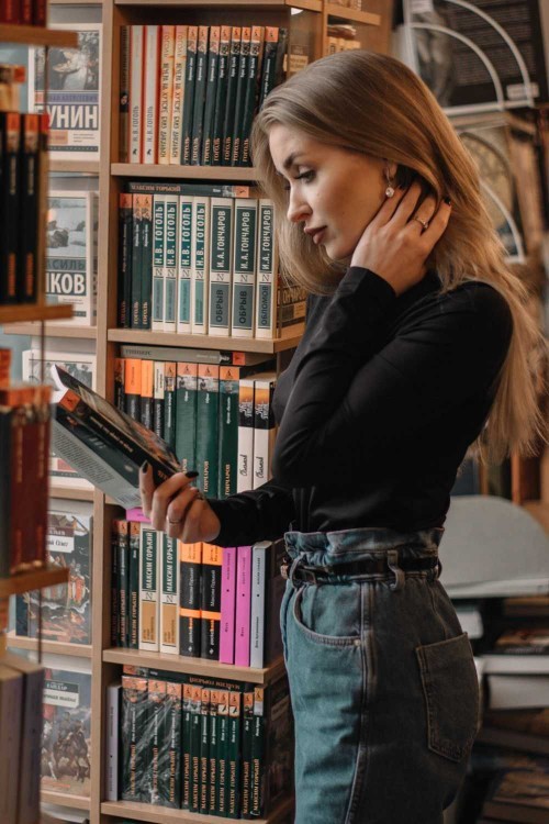 Kitap okuyan kadın çekiciliği diye bir şey var mı?