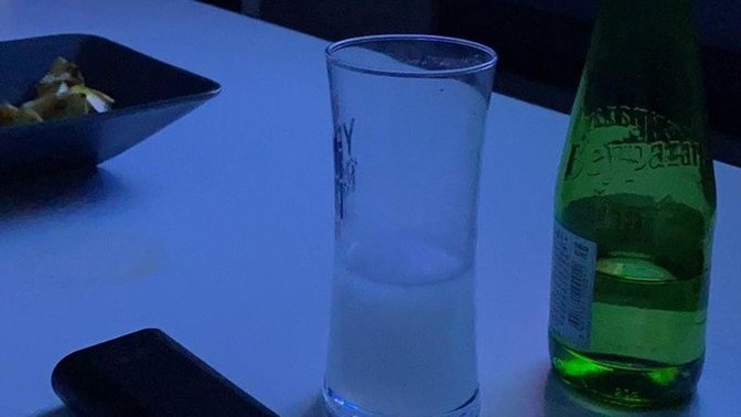 Bu gece kime içiyoruz.. ?