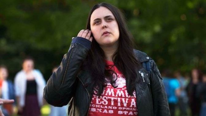 Şişman olduğum için buluşmayı iptal etmek istiyorum, ne diyeyim?