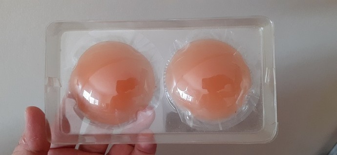 Memelerimi belli etmemek için ne giymeliyim?