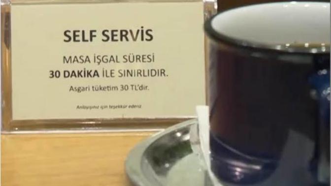 Kafede saat ve fiyat şartı! 30 TL sipariş vermeden oturmak yok. Siz böyle kafelere gider misiniz?