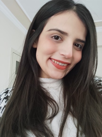 Saçlarımı kendim kesip boyuyorum. Nasıl duruyor sizce?