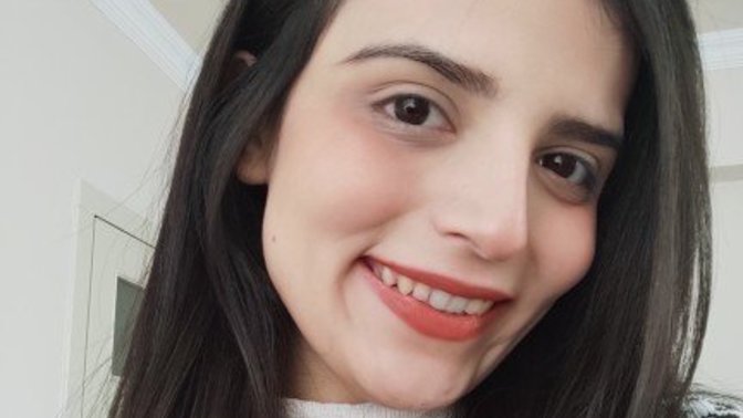 Saçlarımı kendim kesip boyuyorum. Nasıl duruyor sizce?
