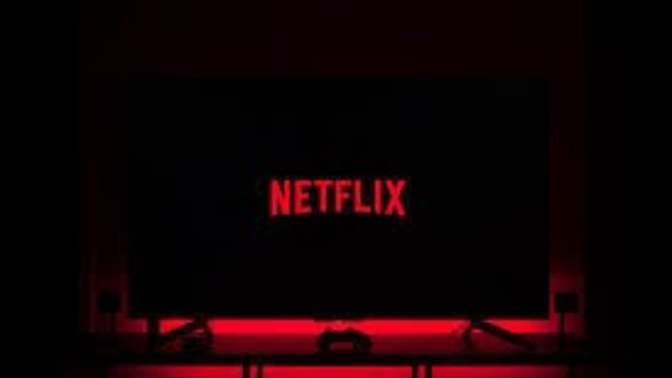 Netflix'te izleyebileceğim diziler önerir misiniz?