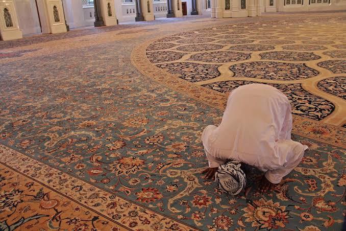 Kaza namazı borcunu nasıl ödemeliyim?