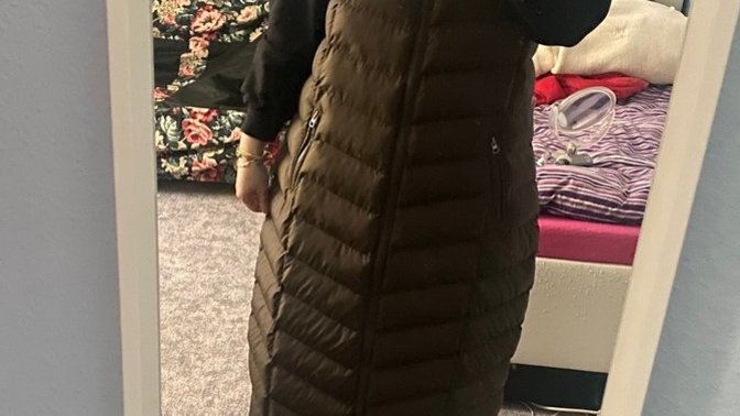 Sizce bu şişme yelek çok mu bol, kalsın mı?