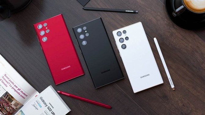 Samsung Galaxy S22 Ultra tanıtıldı. Yeni modeli nasıl buldun?