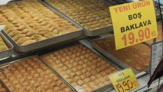 Sonunda bu da oldu, boş baklava çıktı! Siz boş baklava alıp yer miydiniz?