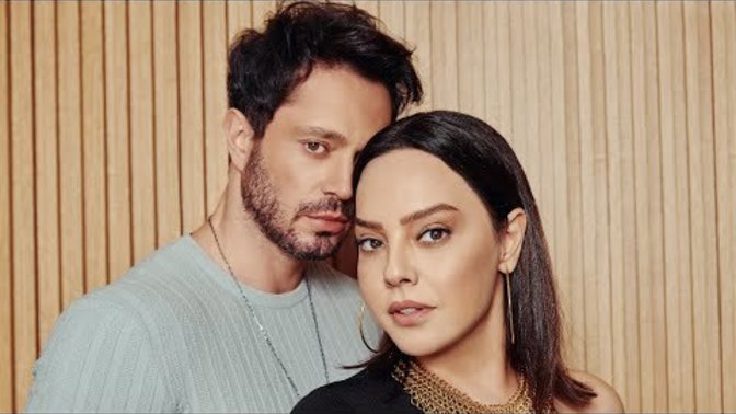 2022 düğünlerinin dans şarkısı belli oldu. Murat Boz ve Ebru Gündeş’in yeni şarkısını nasıl buldunuz?