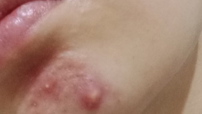 Yarina nasıl geçer okulda böyle dolaşmak istemiyorum?