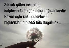 Çok gülen, mutlu görünen insan aslında çok mu yaralıdır?