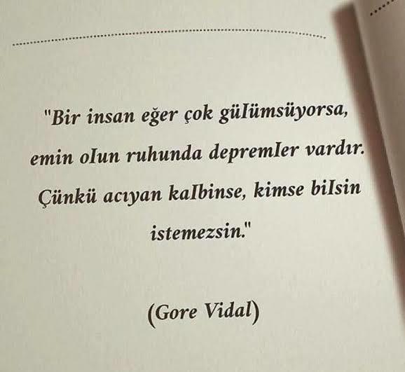 Çok gülen, mutlu görünen insan aslında çok mu yaralıdır?