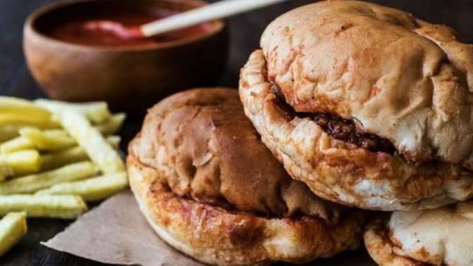 Islak hamburger sever misiniz, en fazla kaç tane yiyebilirsiniz?