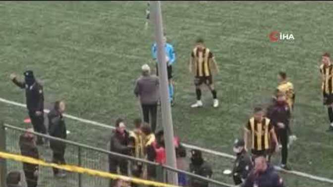Top toplayıcı çocuk golü çıkardı, tartışma başladı. Sizce gol mü değil mi?